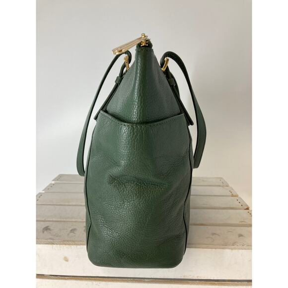MICHAEL KORS LARGE GREEN PEBBLED LEATHER SHOULDER BAG - Picture 3 of 16